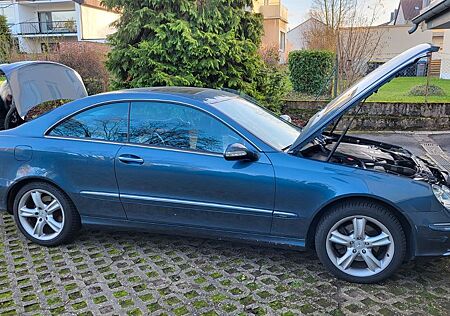 Mercedes-Benz CLK 320 W209