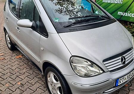 Mercedes-Benz A 160 AVANTGARDE Avantgarde