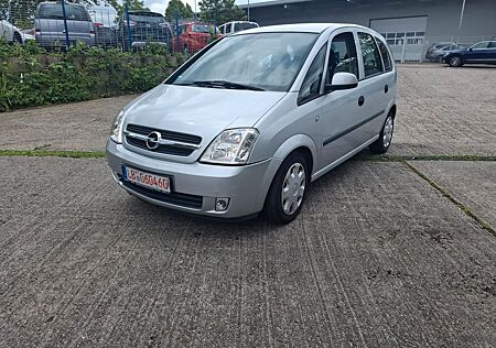 Opel Meriva 1.6 Essentia