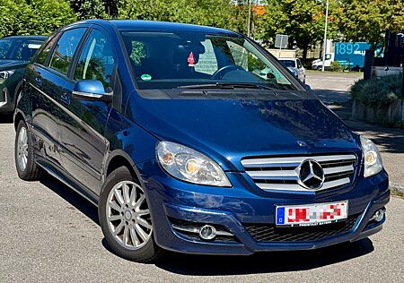 Mercedes-Benz B 200 Automatik *Sportpaket* Leder *TÜV NEU*