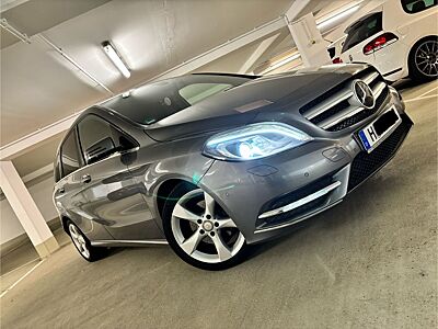 Mercedes-Benz B 180 -Sportpaket