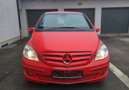 Mercedes-Benz B 170 -