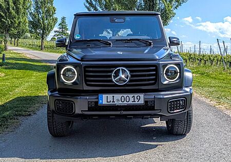 Mercedes-Benz G 450 d AMG Superior Schöckl Magno nachtschwarz