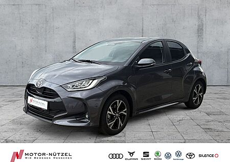 Toyota Yaris 1.5 Hybrid Teamplayer LED+APP+ACC+SHZ+RFK