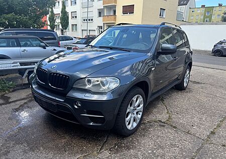 BMW X5 40d xDrive EU5/AHK/4ZonenKlima/Komfortsitze