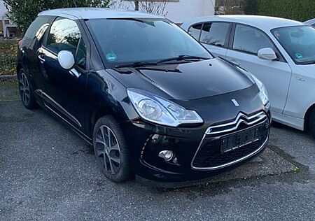 DS Automobiles DS 3 DS3 PureTech 82 Chic