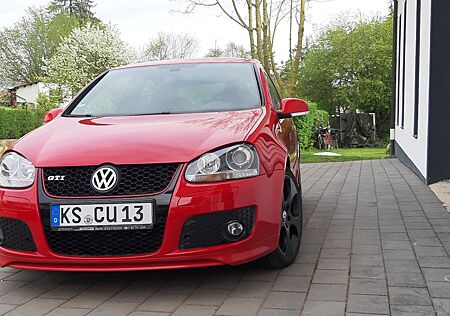 VW Golf Volkswagen 2.0 T-FSI GTI Edition 30 GTI Edition 30