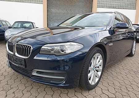 BMW 520d xDrive Touring*LEDERZIMT*WENIG KM*NAVIPROF*