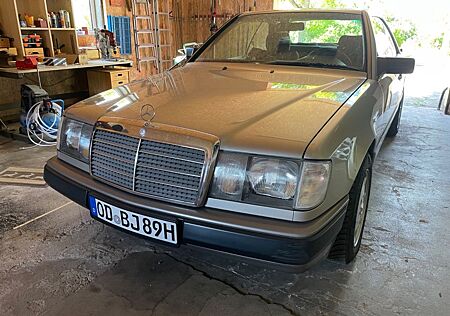 Mercedes-Benz CE 300 C124 W124 Automatik