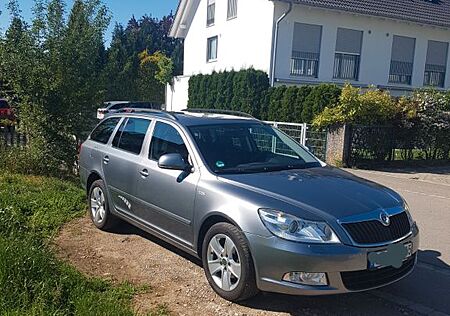 Skoda Octavia 1.6 TDI Family Combi Family