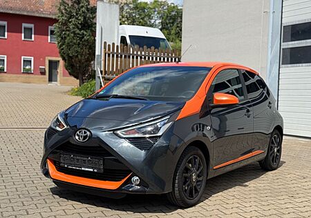 Toyota Aygo (X) Aygo -JBL Kamera Klimaatomatik Alufelgen