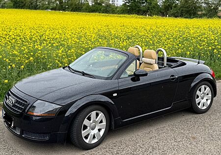 Audi TT Roadster 1.8T 110KW -