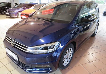 VW Touran Volkswagen Active 2.0TDI SCR BMT Active