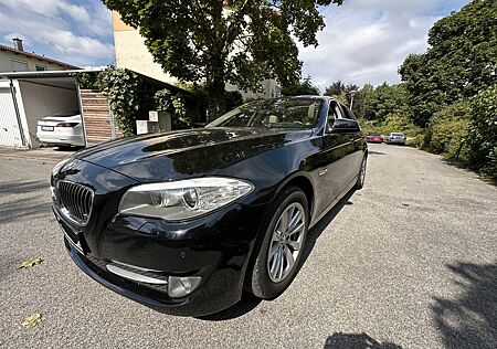BMW 530d xDrive Touring - StandHZ-Pano-Allrad-AHK