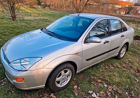 Ford Focus 1.6 - 100 PS - Bastler