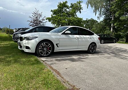 BMW 3er 320ix Gran Turismo xDrive M HUD Pano Perf. Brem