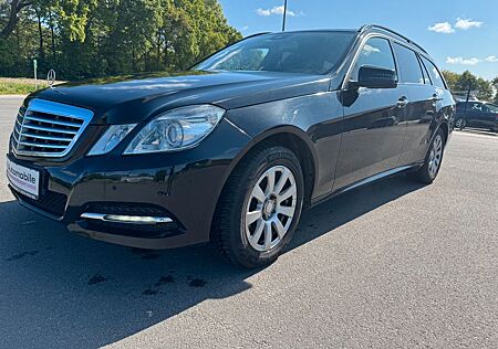 Mercedes-Benz E 220 E -Klasse T-Modell CDI BlueEfficiency TÜV