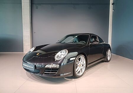 Porsche 997 Carrera Coupé