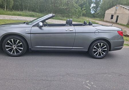 Lancia Flavia 2.4 Leder Boston Automatik Platinum