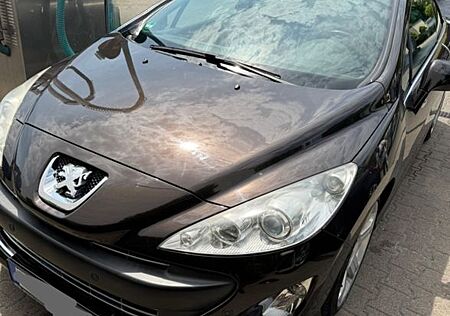 Peugeot 308 CC Platinum - Problem mit Ansaugen (Ruckelt)