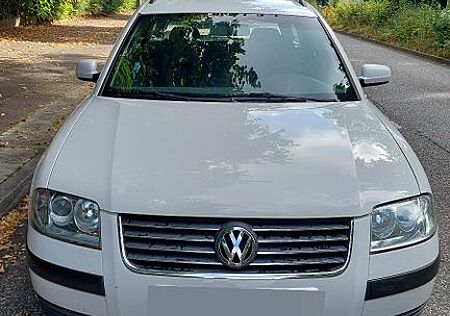 VW Passat Variant Volkswagen 1.9TDI 74kW Basis Variant Basis