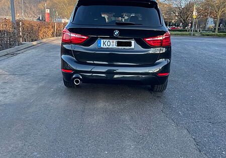BMW 2er 218 Gran Tourer 218i Steptronic -