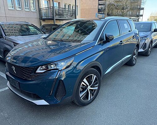 Peugeot 5008 1.5 Blue-HDI FAP GT EAT8 7-Si+Navi+R-Kam+DA