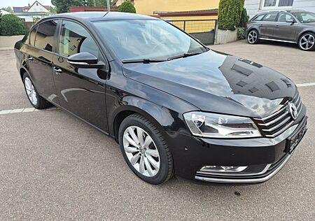 VW Passat Volkswagen Lim. Trendline BlueMotion