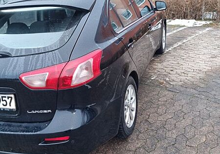 Mitsubishi Lancer 1.8 DI-D+ MIVEC Invite ClearTec Invite