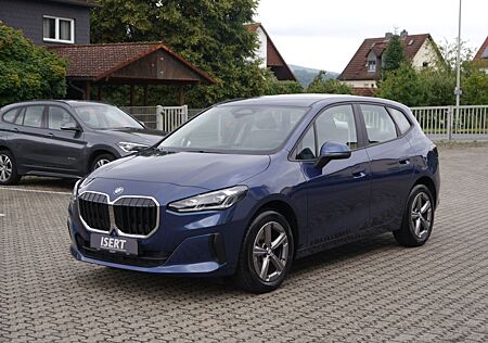 BMW 218i A. +DAB+LED+RFK+NAVI