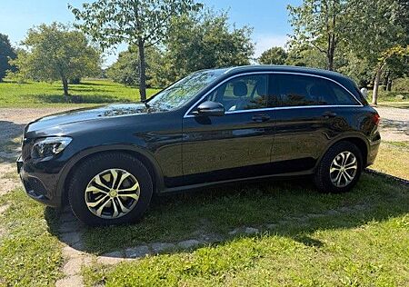 Mercedes-Benz GLC 220 d 4MATIC Autom. - Scheckheftgepflegt