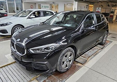 BMW 118i Aut/STHZ/Navi/Tempo/CarPlay/BT/DAB/WLAN/LED