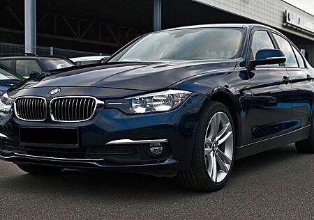 BMW 320i -