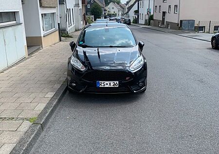 Ford Fiesta 1,6 EcoBoost ST Leder-Sport-Paket