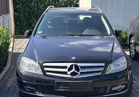 Mercedes-Benz C 180 CGI T BlueEFFICIENCY -