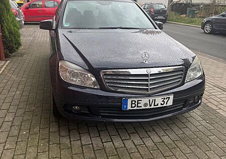 Mercedes-Benz C 180 KOMPRESSOR BlueEFFICIENCY -