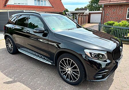 Mercedes-Benz GLC 250 d 4MATIC AMG Line "fast" Vollausstattung