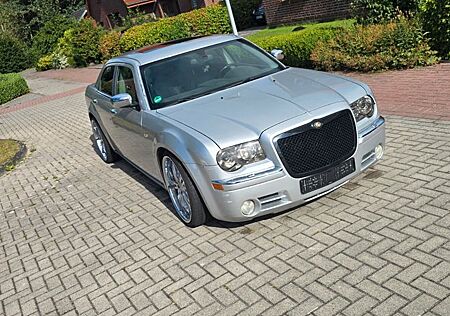Chrysler 300C 3.5 V6 Autom. - Luftfahrwerk/Airride