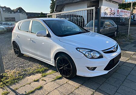 Hyundai i30 1.4 Edition **TÜV NEU**
