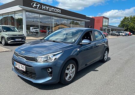 Kia Rio Dream Team, HOOK, ALU, AIRCON!