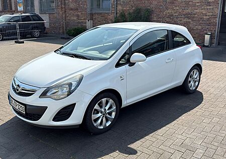Opel Corsa 1.2 ecoFLEX Active/ Allwetterreifen