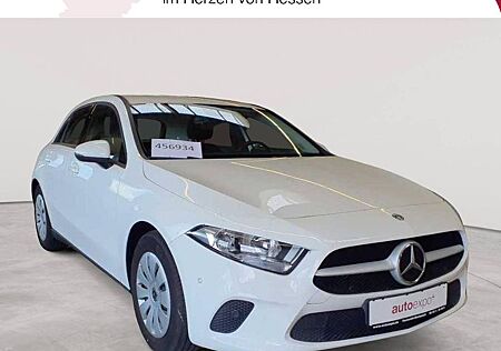 Mercedes-Benz A 180 d 7G-DCT NAVI PDC KAM