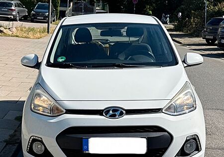 Hyundai i10 1.2 FIFA World Cup Edition FIFA World Cu...