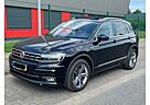 VW Tiguan Volkswagen R-Line/ACC/ Standheiz./ Pano./DSG 4Motion