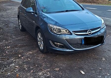 Opel Astra Sports Tourer 2.0 CDTI ecoFL Edition S...