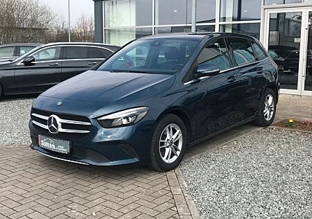 Mercedes-Benz B 180 d DCT Style Navi LED PDC T-Leder Spur