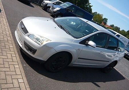 Ford Focus Turnier Fun X TÜV bis 07/26