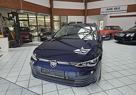 VW Golf Volkswagen VIII 2.0 TDI Var.Life LED Navi ACC STHZ.SHZ