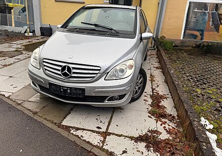 Mercedes-Benz B 170 -Automatik, Sitzhg., Klima. TOP