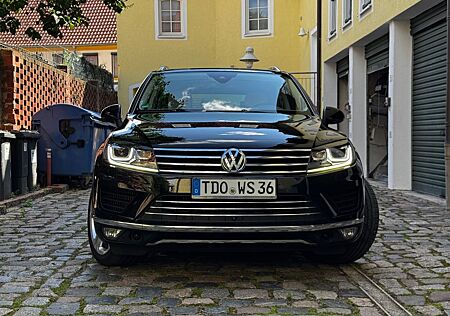 VW Touareg Volkswagen 4.2 V8 TDI Tiptronic -